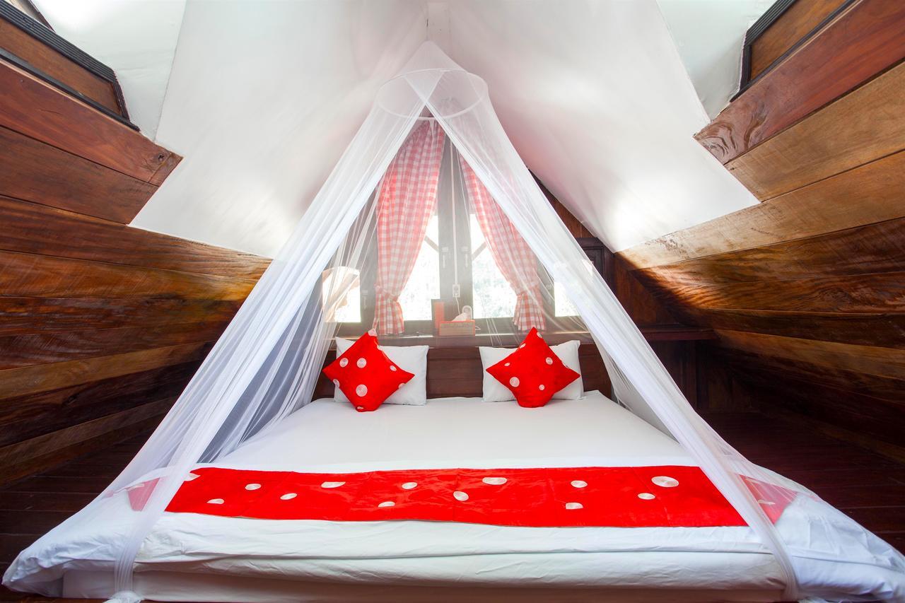 EcoTravel Cottages Bukit Lawang Exteriör bild